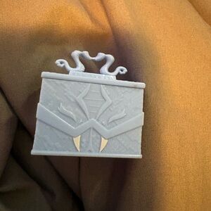 Monster High Viperine Gorgon makeup bag